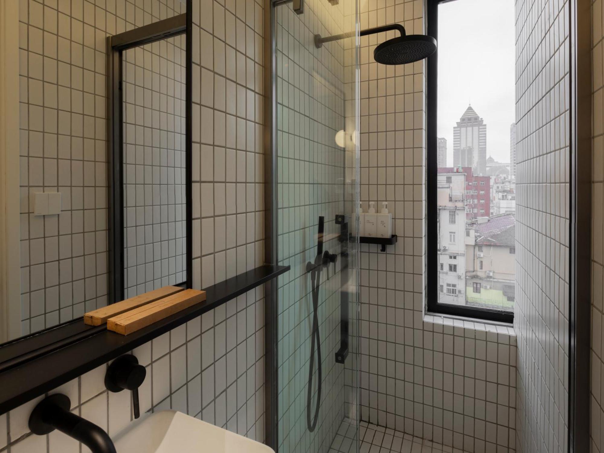 Hi Cozy International Youth Hostel East Nanjing Road & The Bund - Free Gym شانغهاي الغرفة الصورة